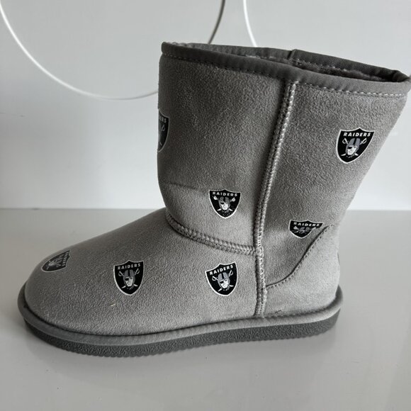 NFL Las Vegas Raiders Team Logo Mark Boot - Picture 2 of 3